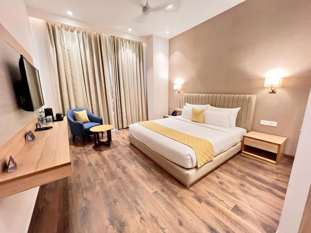 Palasa Hotel Muzaffarnagar Extérieur photo